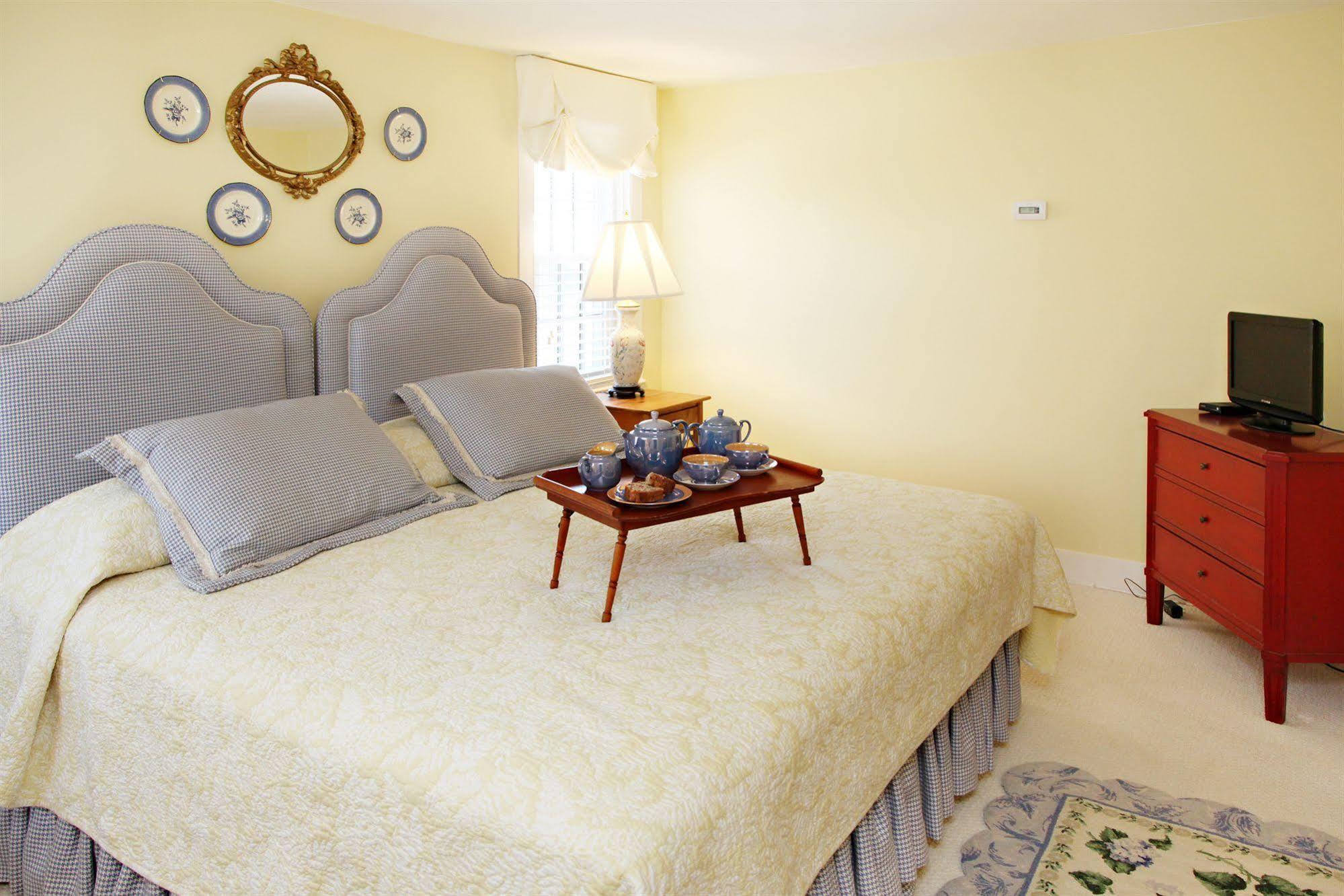The Inn At Yarmouth Port (Adults Only) Ngoại thất bức ảnh
