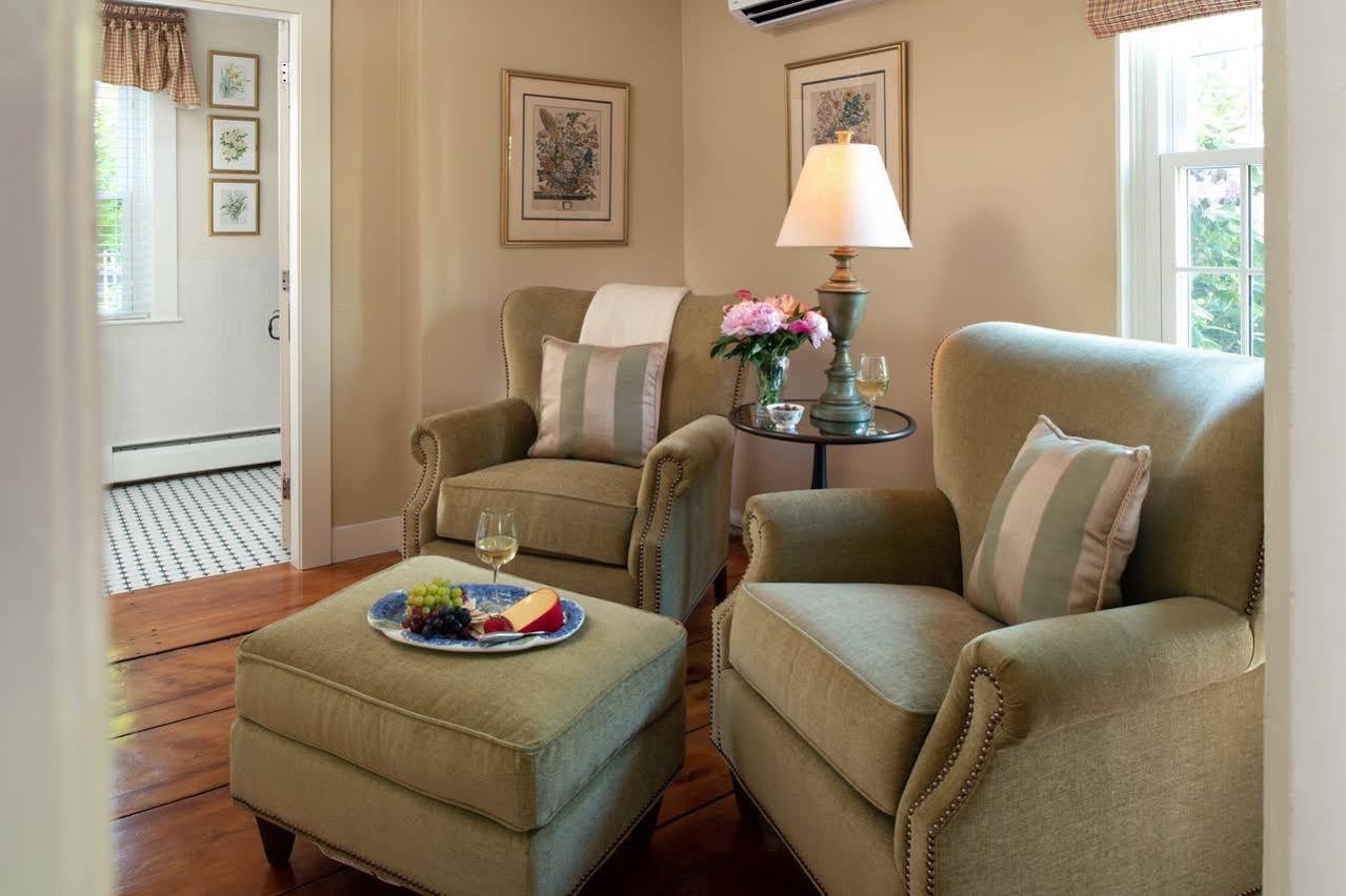 The Inn At Yarmouth Port (Adults Only) Ngoại thất bức ảnh
